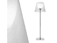 Scopri la Lampada da terra Ktribe f3 Flos in Offerta Outlet. Una lampada unica, dal design moderno e ricercato. Acquistala ora!