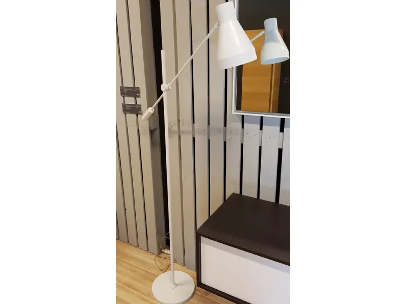 Lampada da terra stile Design Sabrina Falper a prezzi outlet