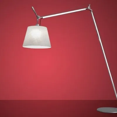 Lampada da terra stile Design Tolomeo terra maxi  Artemide a prezzi outlet