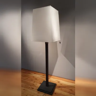 Lampada da terra stile Moderno Garlan Meridiani a prezzi outlet