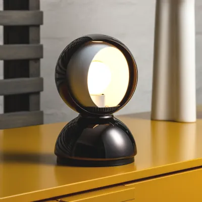 Lampada da tavolo Collezione esclusiva Eclisse nero artemide Altri colori in offerta