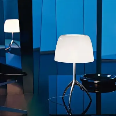 Lampada da tavolo in metallo Foscarini lumiere grande Foscarini in Offerta Outlet