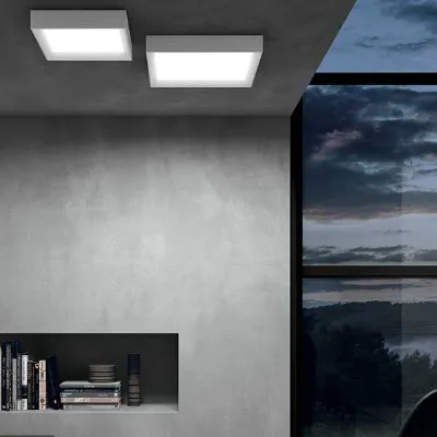 Scopri l'offerta outlet sulla lampada 8325 Tara con 23W di LED Linea Light! Massimo risparmio!