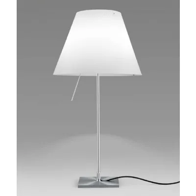Lampada da tavolo in metallo Costanza d13c Luceplan in Offerta Outlet