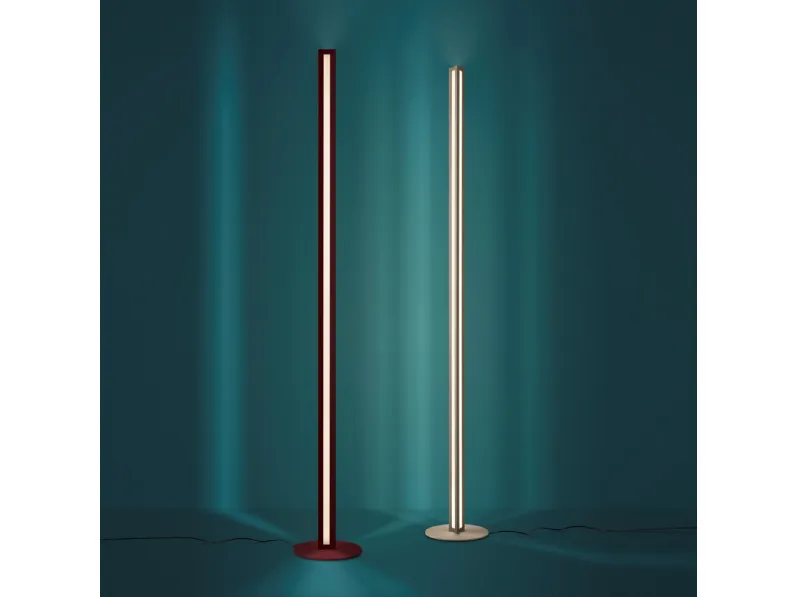 Lampada da terra Chiaroscura Foscarini a prezzo Outlet 