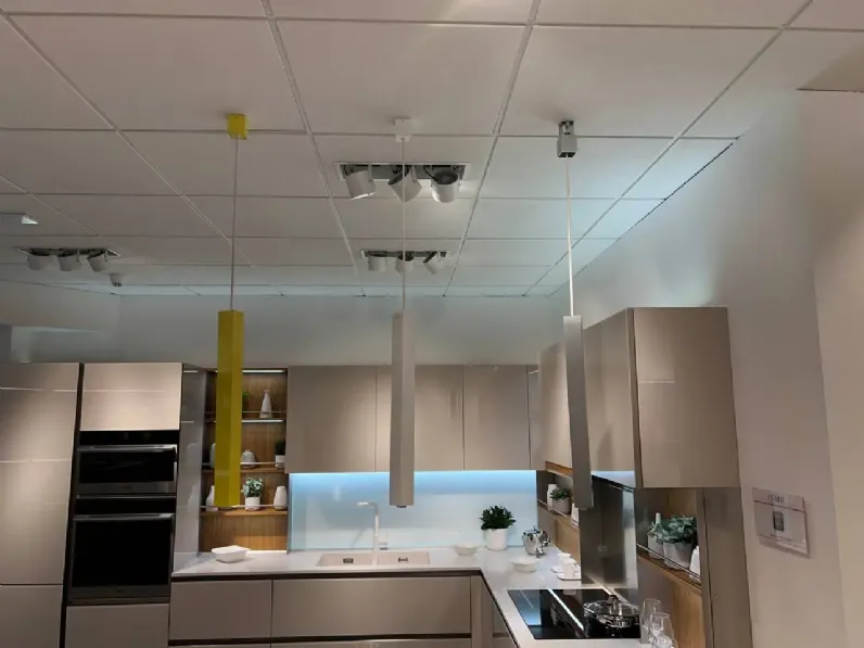A sospensione in metallo Lampada Collezione esclusiva a prezzo Outlet