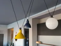 A sospensione Les acrobates 325 Dcw a prezzo Outlet 