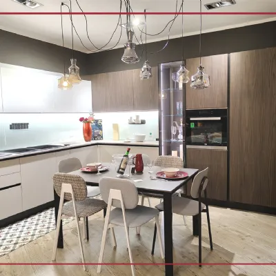 A sospensione Ondaluce Pin Nero con forte sconto