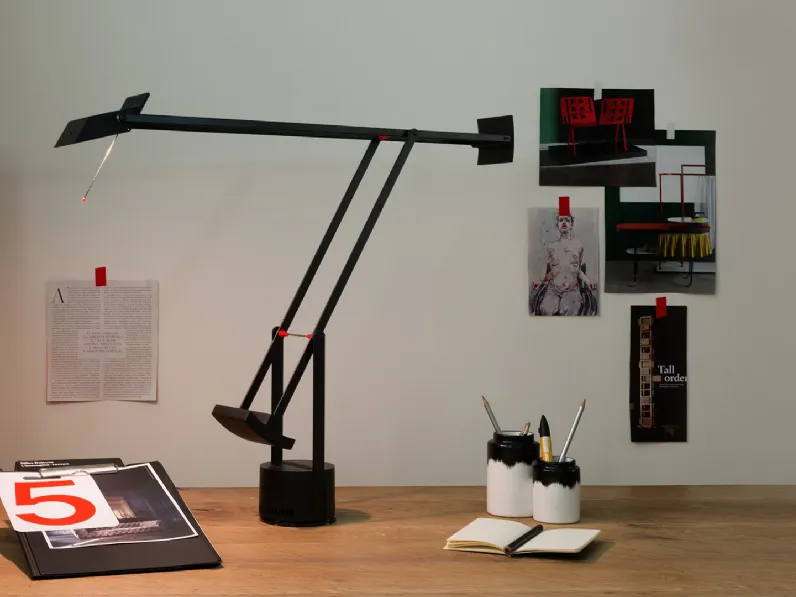 Da tavolo stile Moderna Tizio 35 artemide lampada da tavolo Collezione esclusiva in offerta
