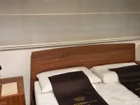 Da tavolo Coppia lampade comodino tela nera Irilux in Offerta Outlet 