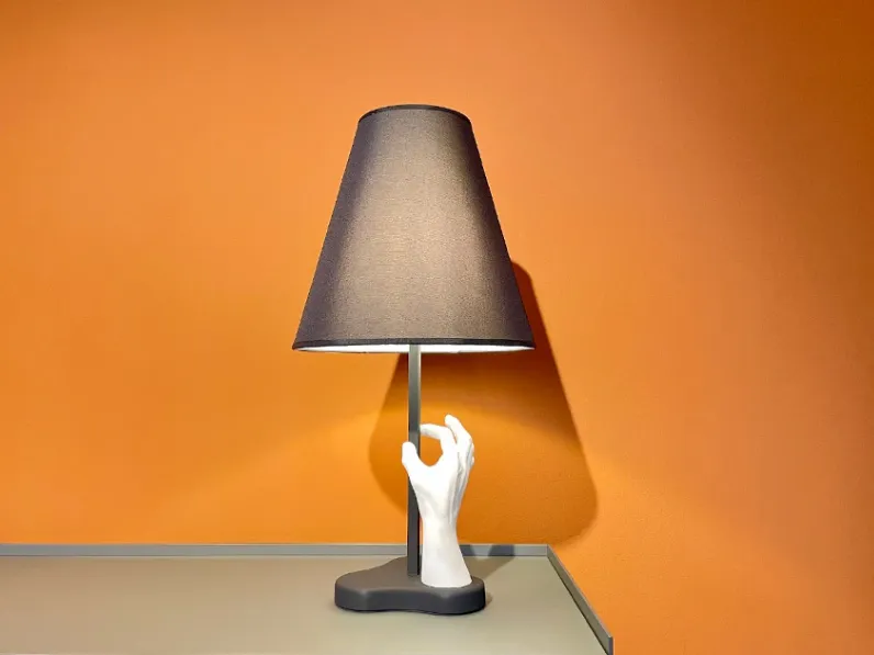 Da tavolo Mano Fontana arte con uno sconto esclusivo