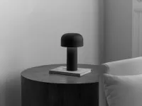 Da tavolo stile Design Bellhop matte black Flos in offerta outlet