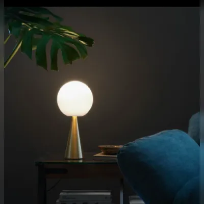 Da tavolo in metallo Bilia media  Fontana arte a prezzo Outlet