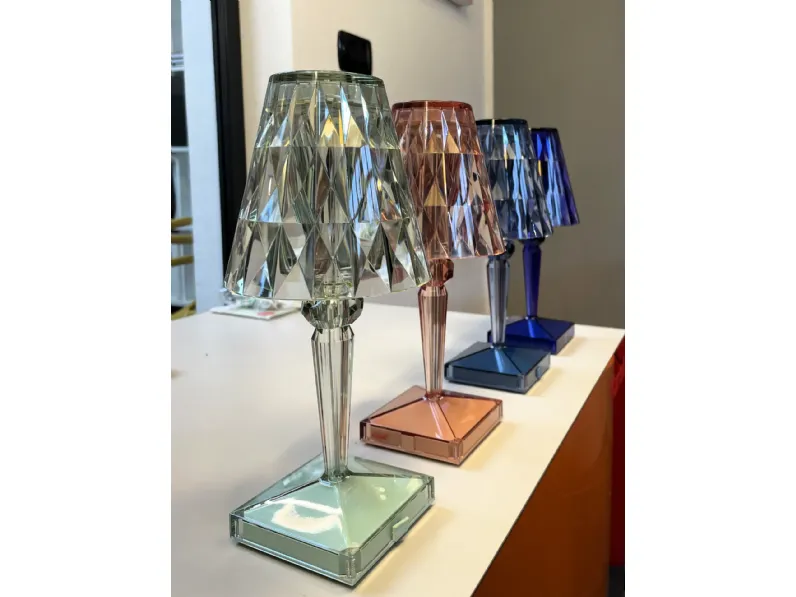 Da tavolo Kartell Battery new colors Altri colori in offerta