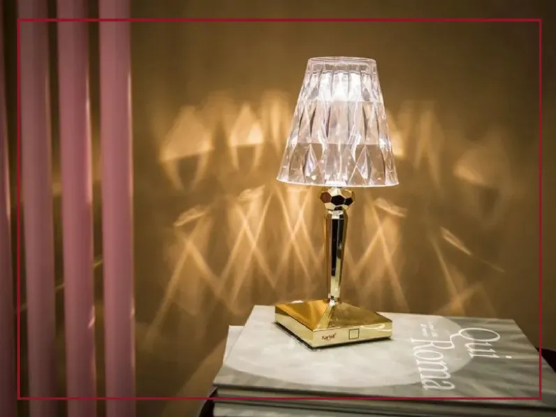 Lampada Battery metal Kartell in OFFERTA OUTLET