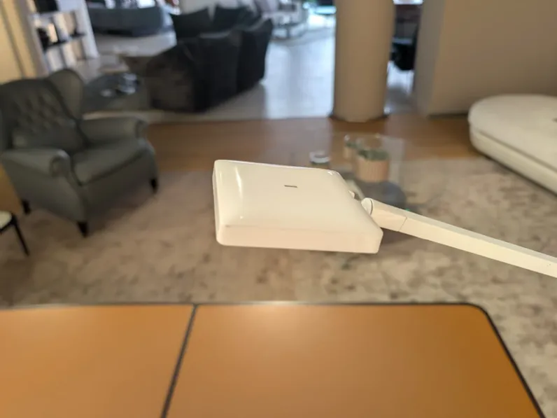 Da tavolo Kelvin edge base Flos a prezzo scontato 