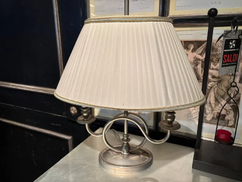 Da tavolo Collezione esclusiva Lampada classica  stile Classica a prezzi convenienti