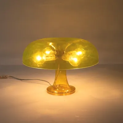 Da tavolo Nessino Artemide a prezzo Outlet 