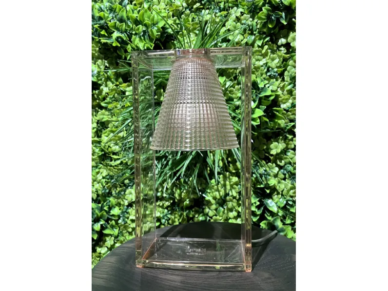 Da tavolo Light-air  Kartell con un ribasso esclusivo