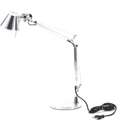 Da tavolo Tolomeo Artemide a prezzo Outlet 