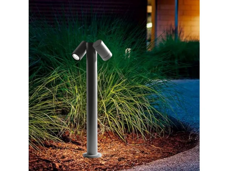 Da terra stile Moderna Palo con luci orientabili gealuce Collezione esclusiva a prezzi convenienti