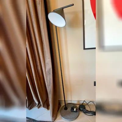 Da terra Flos Captain flint outdoor Nero con forte sconto