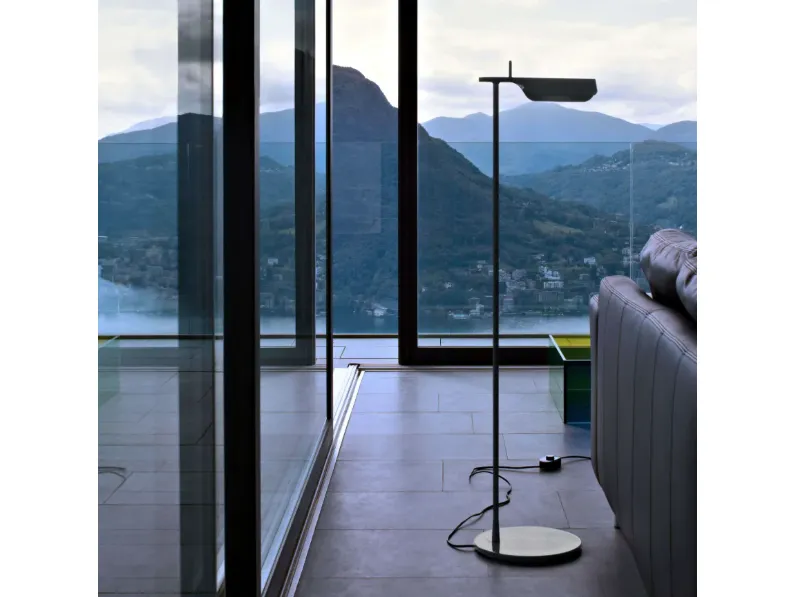Da terra stile Design Tab f  Flos in offerta