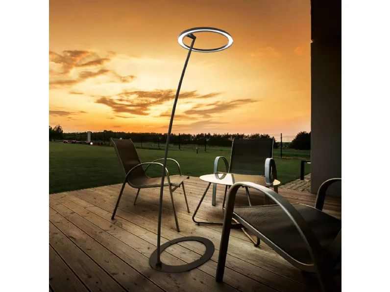 Da terra Linea light Lira lampada da terra led stile Moderna in offerta