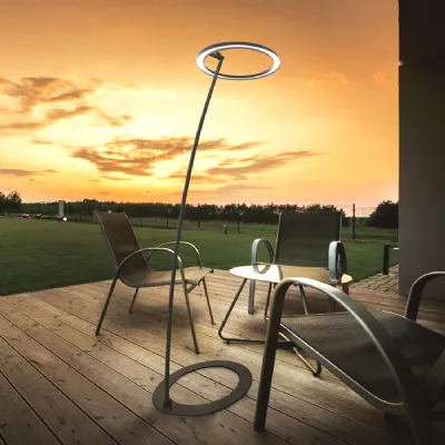 Da terra Linea light Lira lampada da terra led stile Moderna in offerta