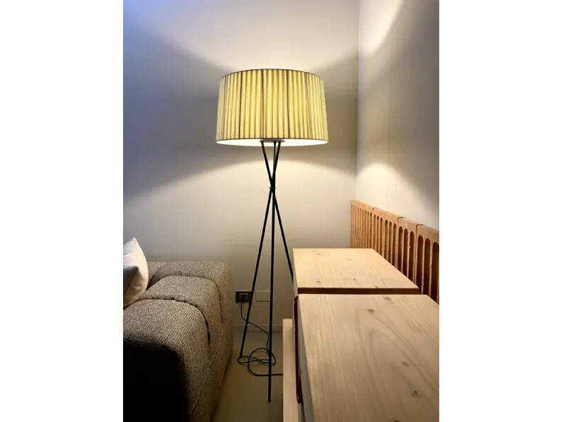 Da terra stile Design Tripode Santa e cole a prezzi convenienti