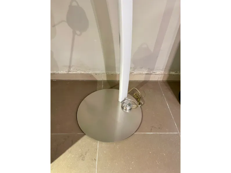 Da terra stile Design Katana Leucos scontato