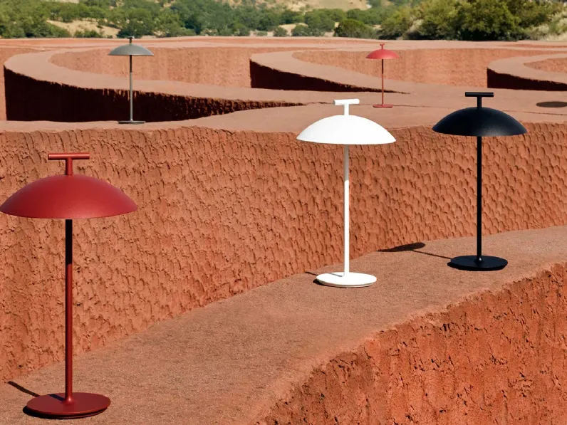 Da tavolo Kartell Mini geen a Altri colori a prezzi convenienti