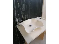 Lavabo per la stanza del benessere a marchio Mya design Fazzoletto square in offerta