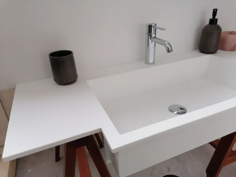 Lavabo in Solid surface modello Lavabetto a marchio Mya design a prezzi outlet