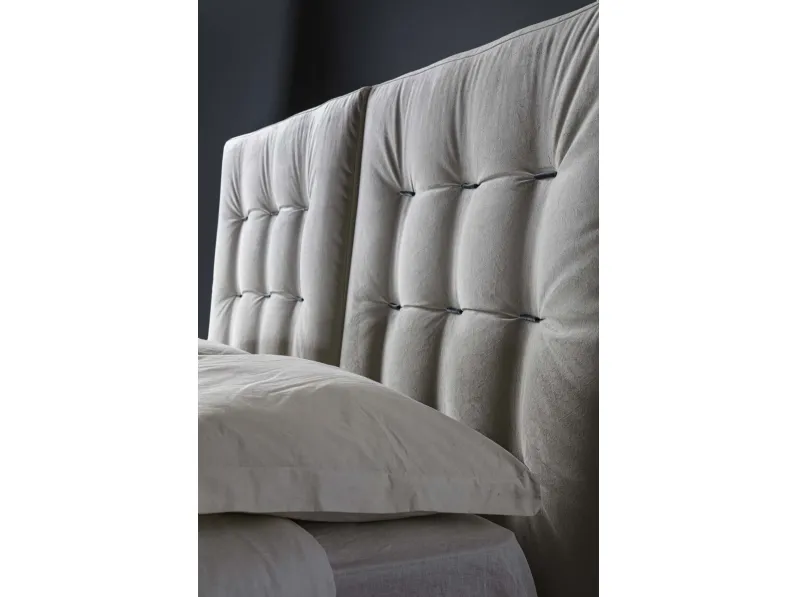 Letto moderno Icarus  Artigianale con un ribasso del 27%