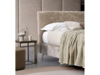 Letto imbottito modello Arata di Rosini scontato 30%