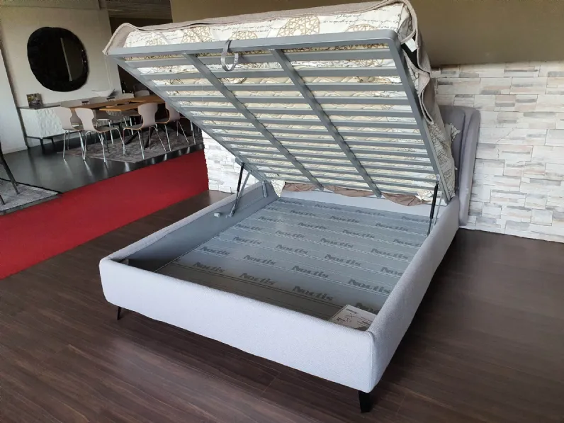 Letto matrimoniale moderno Hello Noctis a prezzo scontato