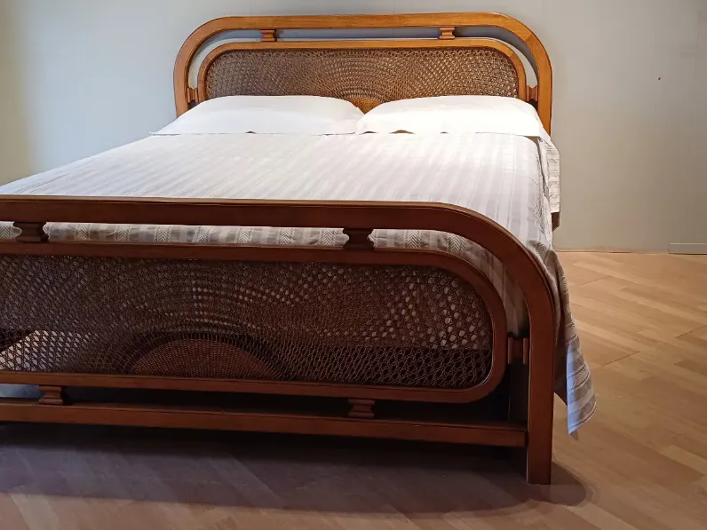 Approfitta dello sconto 65% sul letto Ventaglio  di Artigianale