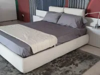 Letto matrimoniale con piedini Let's space a prezzo riservato 
