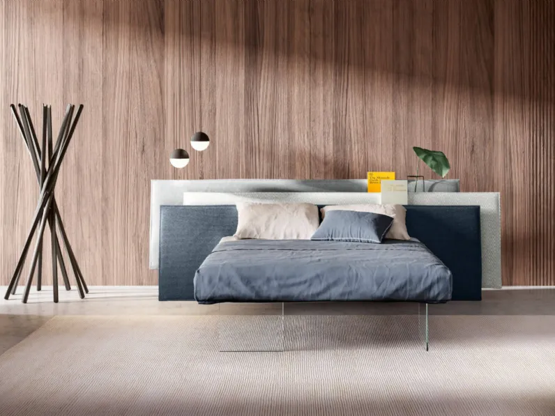 Letto imbottito modello Vele_bed: richiedi ora il prezzo 