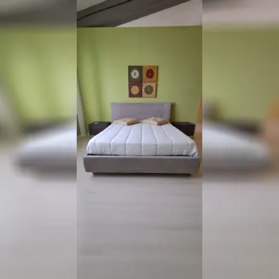 Letto matrimoniale moderno Adamas Nefi a prezzo ribassato