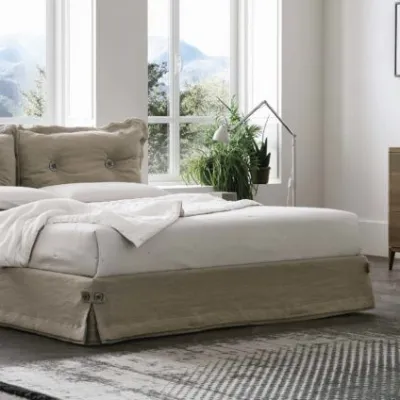 Letto imbottito con giroletto Amami�Tomasella�a prezzo scontato