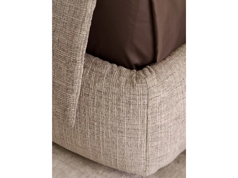 Letto design Angle Flou con un ribasso del 25%