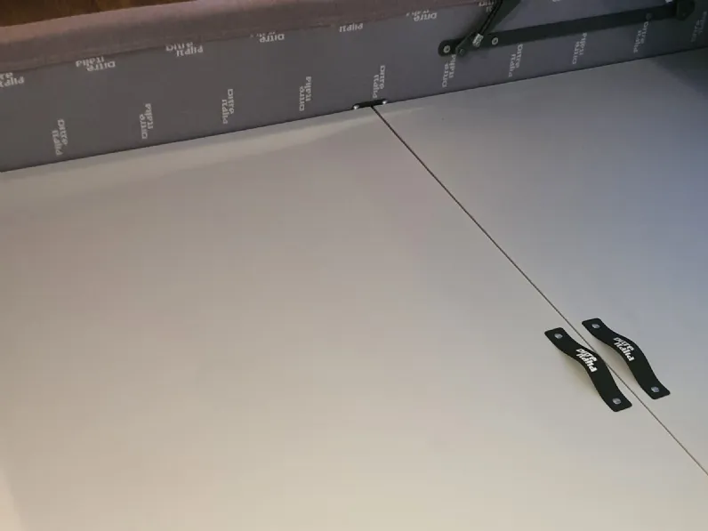 Letto moderno Bend grigio Ditre italia con un ribasso esclusivo