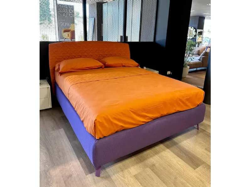Scopri il Letto imbottito Cama di Noctis, scontato del 33%!