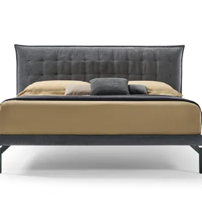 Letto imbottito modello Cassiopea * di Rosini scontato 30%