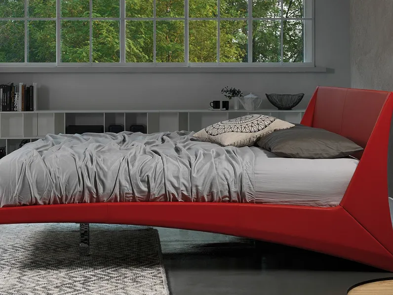 Letto matrimoniale Dylan in pelle. Prezzo speciale!
