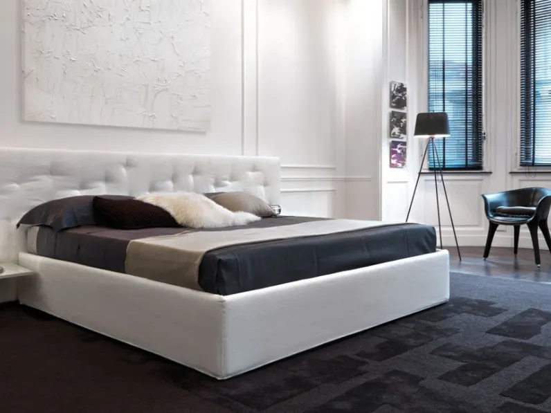 Letto moderno con contenitore Chance Desire a prezzo ribassato