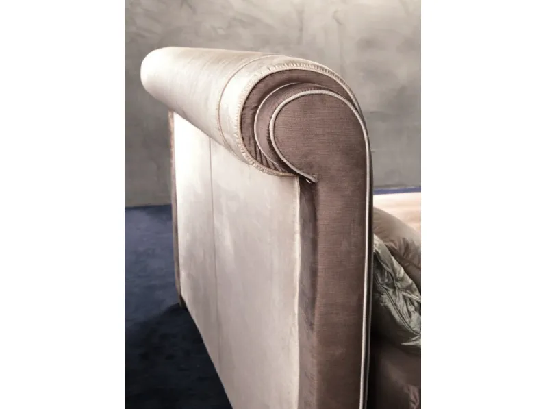 Letto classico italiano velluto rasato Md work con un ribasso esclusivo