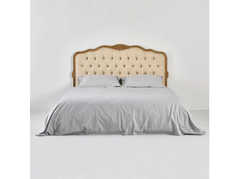 Letto classico con gambe Geras Dialma brown a prezzo ribassato